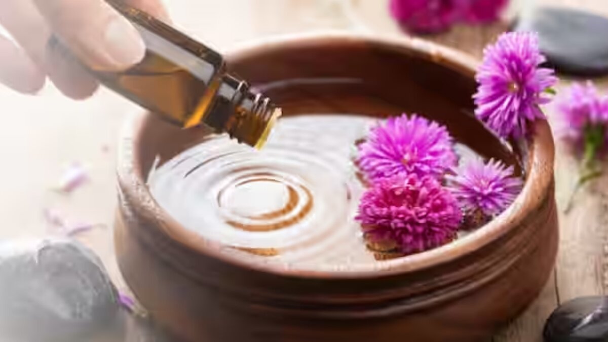 Ways to enhance your living space through Aromatherapy, essential oils to consider