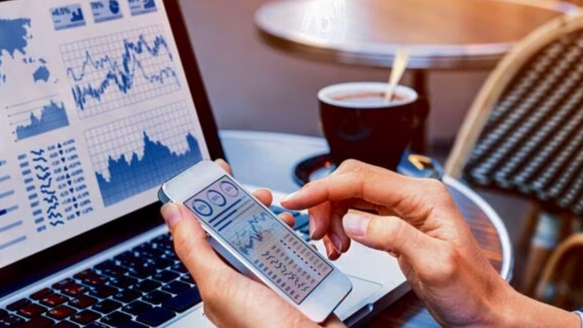 Markets witnessed a dip of 1% post RBI maintained its interest rates