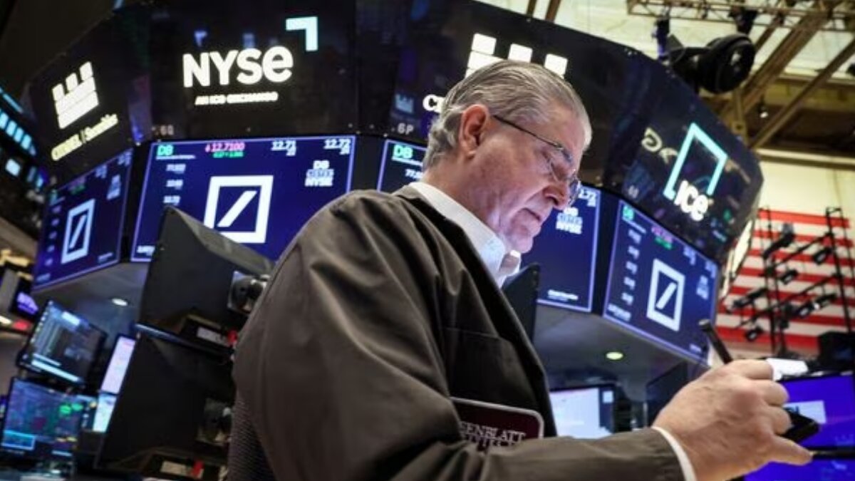 US stocks decline as inflation data dims expectations of low interest rate