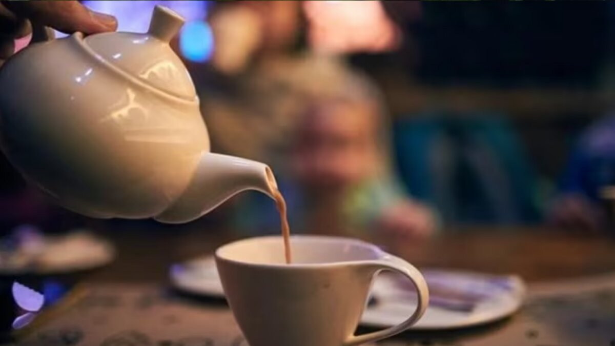 Should you give up drinking your cups of chai for weight loss? Experts clarifies