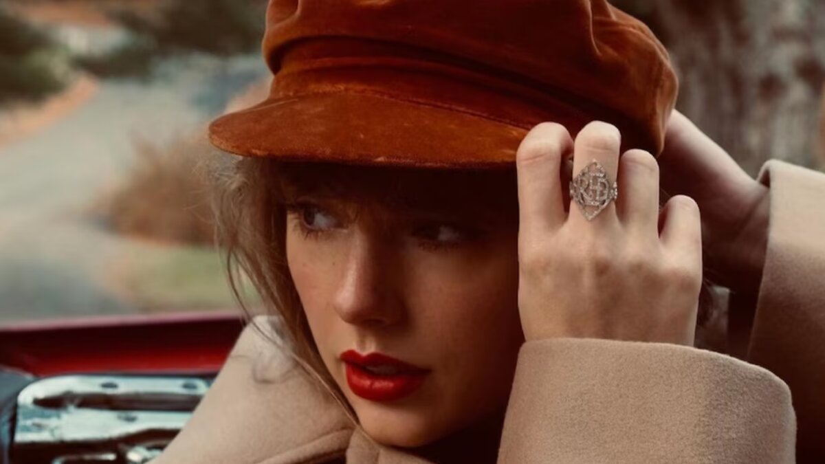 Tips from beauty experts to ensure your lipstick’s longevity and gloss