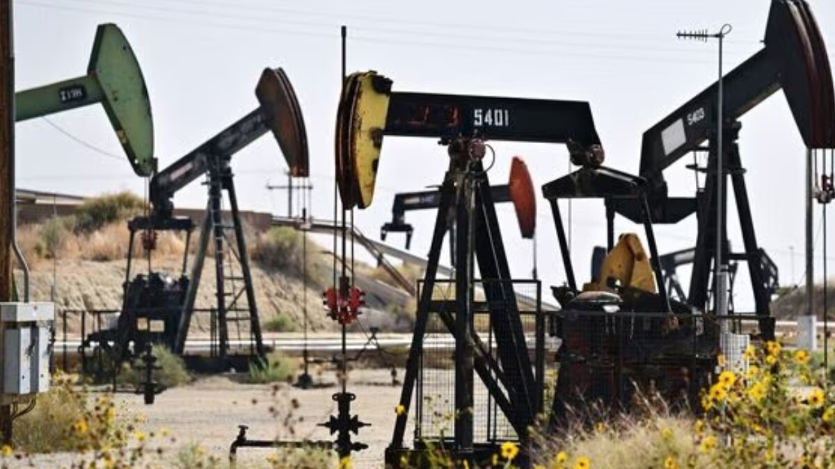 Government raises windfall tax on petroleum crude to ₹4,900 per tonne