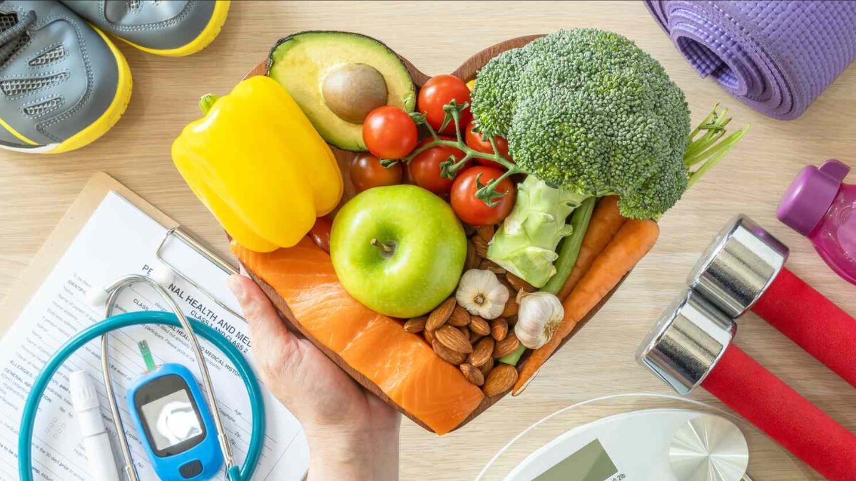 4 ways to improve your HDL Cholesterol levels; Nutritionist decodes