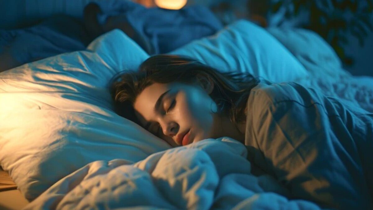 The drawbacks of using a high pillow: 7 related factors to be aware of