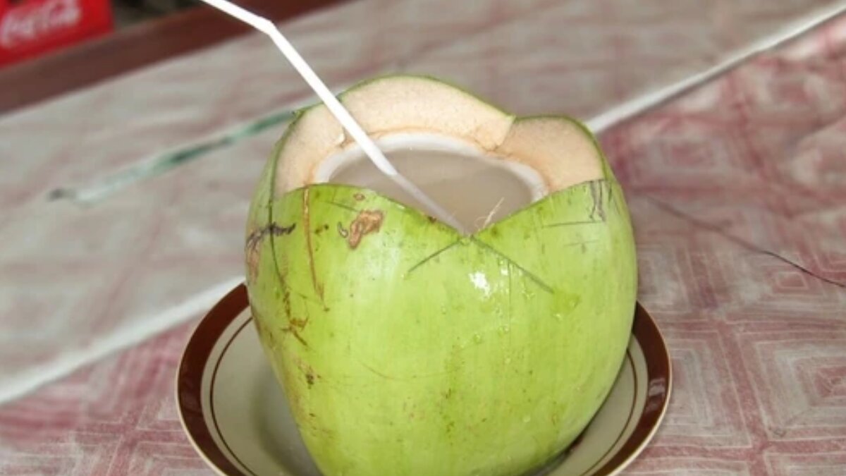 6 merits of coconut water for your weight loss regime