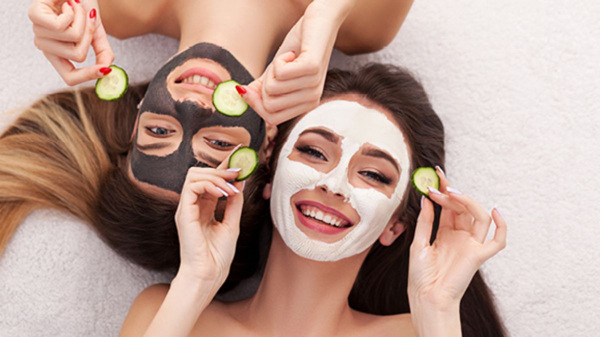 Say bye-bye to tan with these homemade face masks