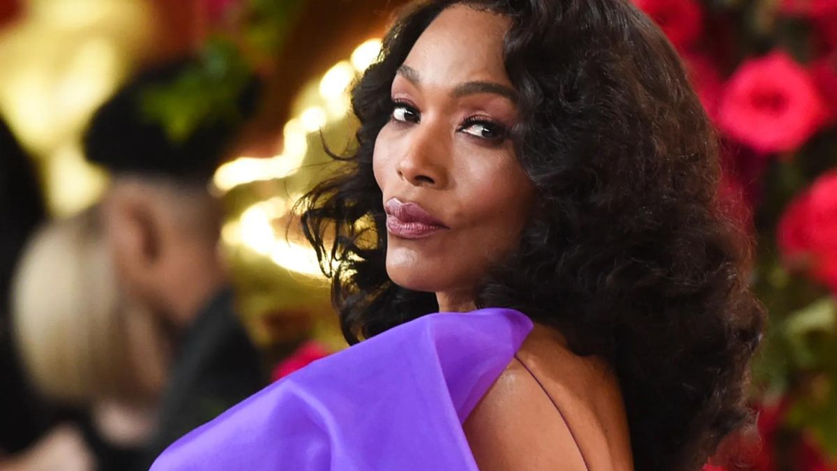 Angela Bassett says her Oscar loss last year was ‘a supreme disappointment’