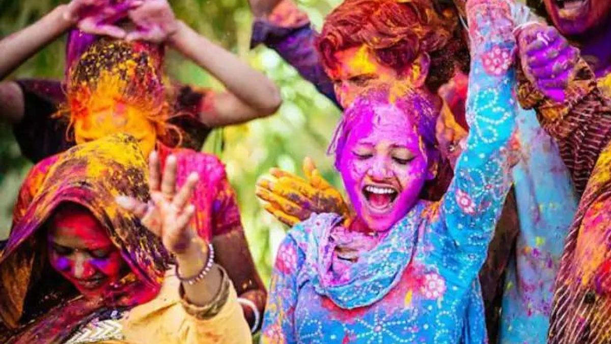 Holi 2024: Tips to keep your respiratory health safe this Holi