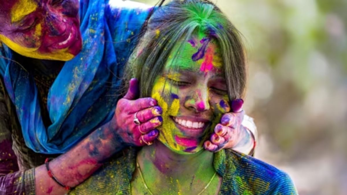Holi 2024: Oily skin pre-Holi care tips you should follow