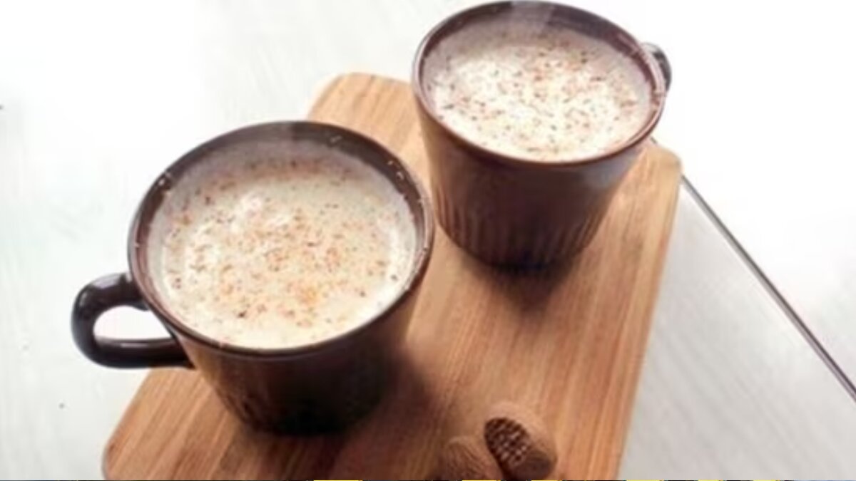 Amazing benefits of consuming a glass of nutmeg milk before bedtime 
