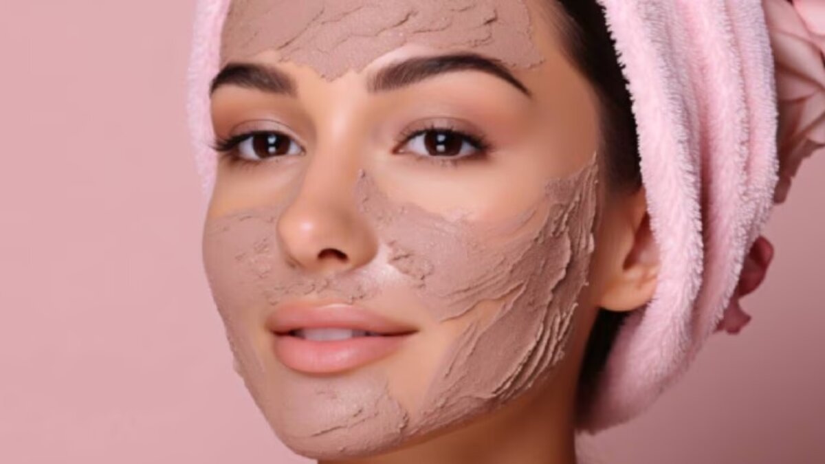 Top 7 herbal face packs to revive skin’s glow and hydration