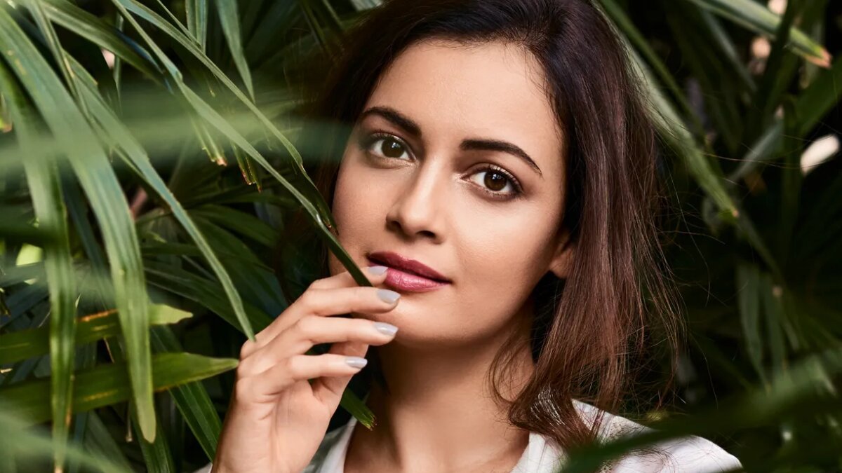 Are the viral collagen sheet masks worth the hype? Here are some facts