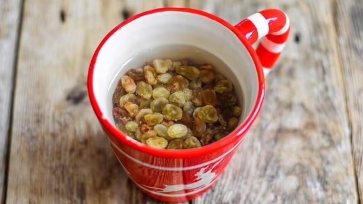 Kick start your day with raisin water to beat the heat waves this summer