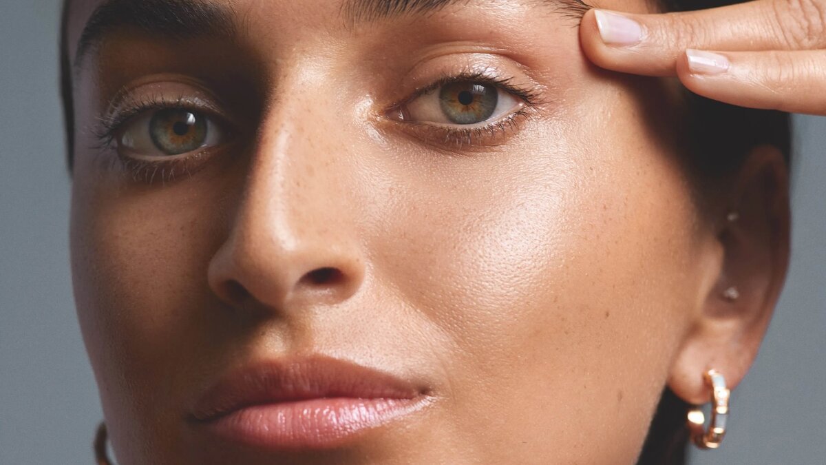Glycolic acid or salicylic acid? How to pick the accurate product for your skin type, explore here