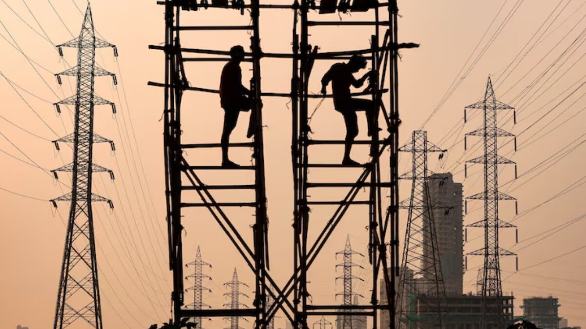 India anticipates its largest power deficit in 14 years in June; hydropower generation dips