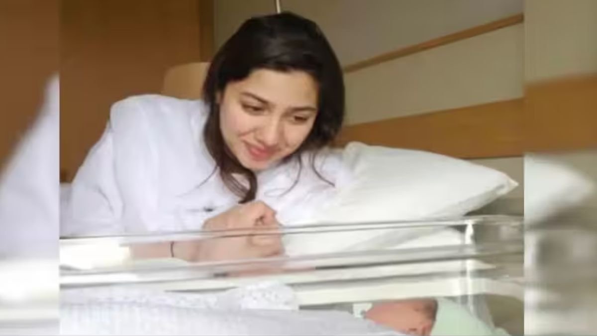 Mahira Khan gives an unseen glimpse of her beloved son as he turns 15 today