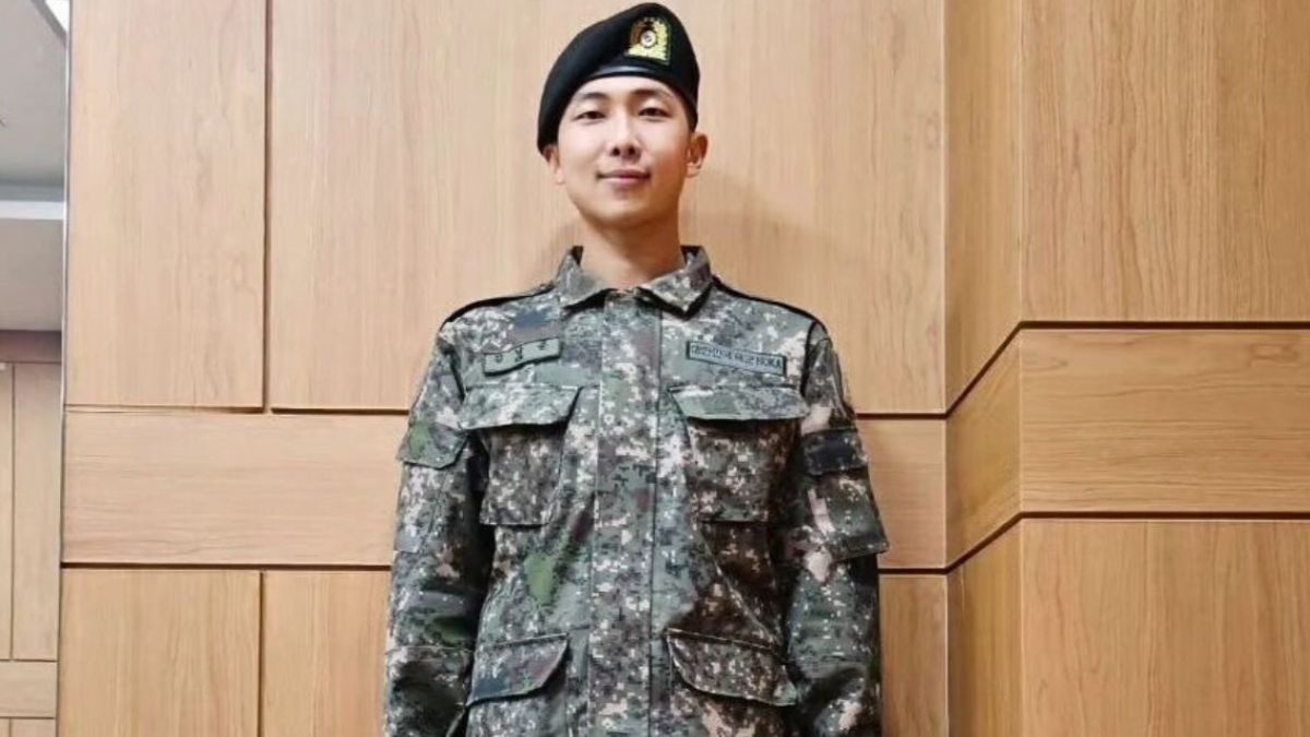 BTS’ RM gets sighted with President Yoon Suk Yeol during his Chuseok tour to 15th Infantry Unit