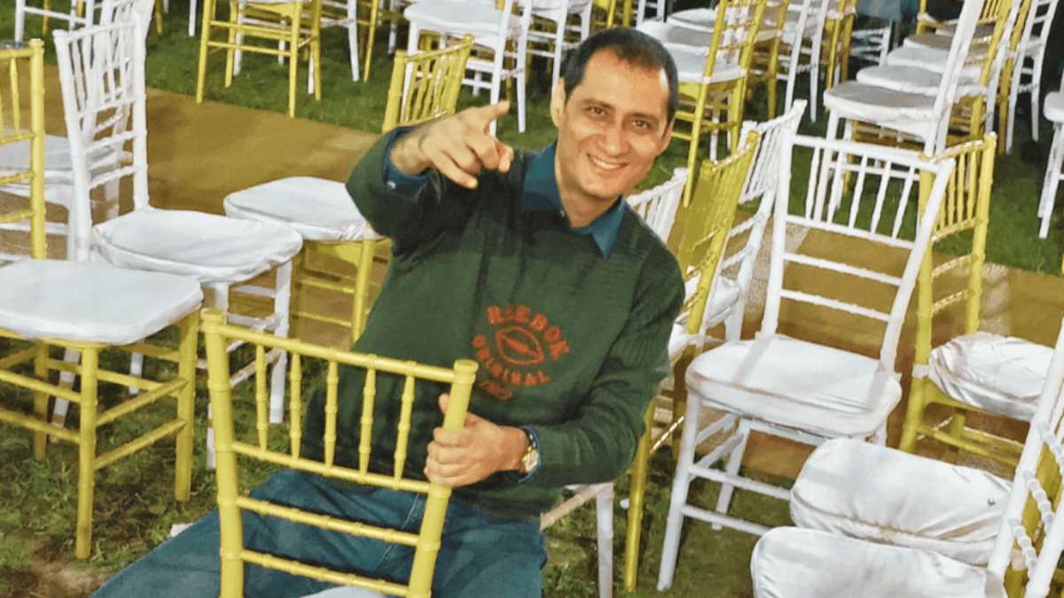 When India’s most famous publicist got lost on a warship!!!