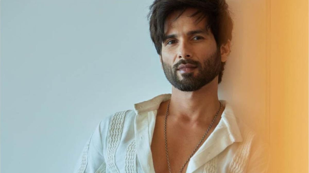 7 rib-tickling comedy films starring Shahid Kapoor