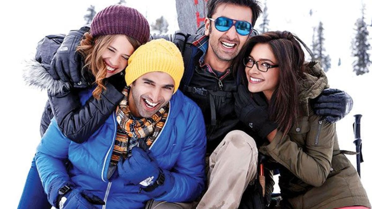 Yeh Jawaani Hai Deewani re-release mints a spectacular Rs 2 crore on weekend