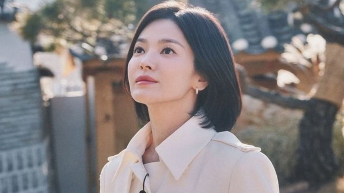 Song Hye Kyo opens up on split with Song Joong Ki in a cryptic remark