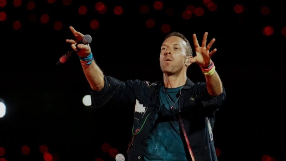 Chris Martin’s apology for the British Raj in India at the Mumbai concert goes viral