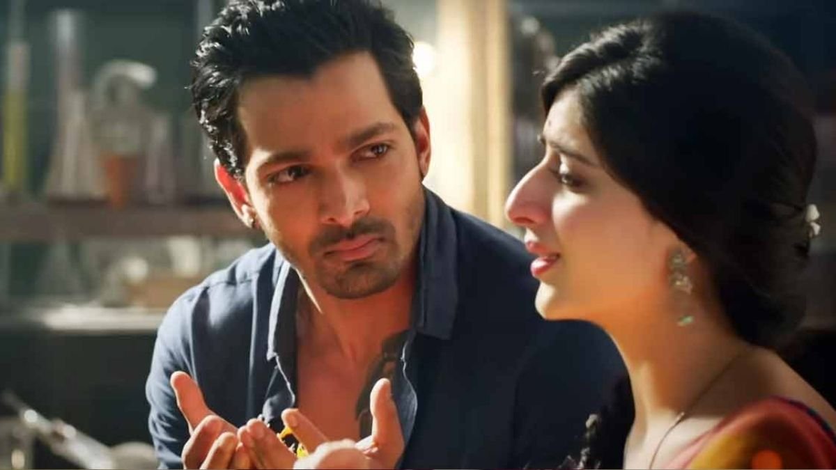 Sanam Teri Kasam dominates the box office; becomes the highest grossing re-release in India