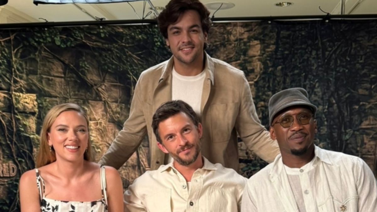 Jurassic World: Ashish Chanchlani poses with Scarlett Johansson at the US premiere