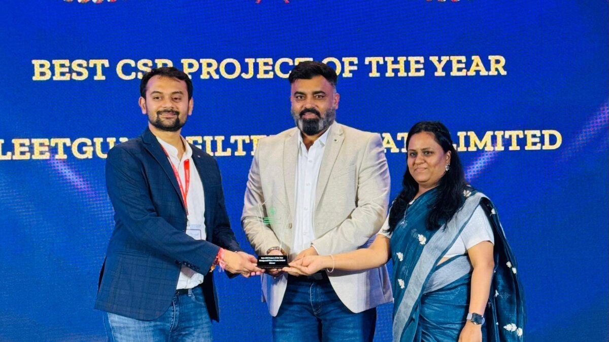 Fleetguard Filters Bags Best CSR Project of the Year 2025 Award for Clean Water & Sanitation Work