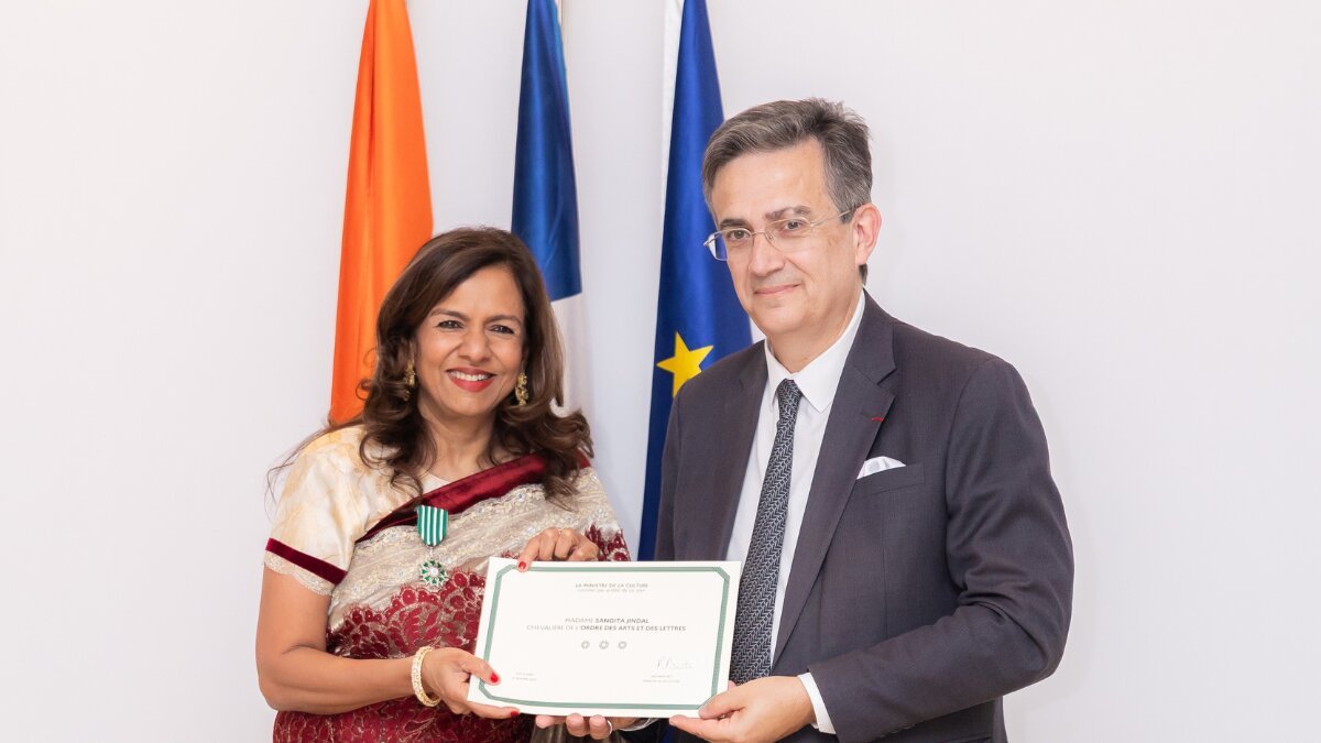 Sangita Jindal Awarded France’s Prestigious Chevalier de l’Ordre des Arts et des Lettres