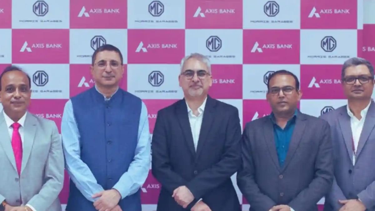 Axis Bank Partners With JSW MG Motor to Launch Dual Financing for EV Buyers