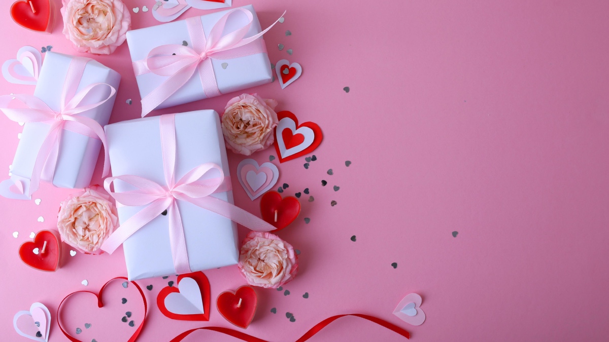 Valentine’s Day 2026 Gift Ideas That Go Beyond Chocolates And Flowers