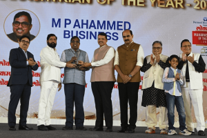 Malabar Chairman Honoured by CM Devendra Fadnavis at Maharashtrian of the Year Awards