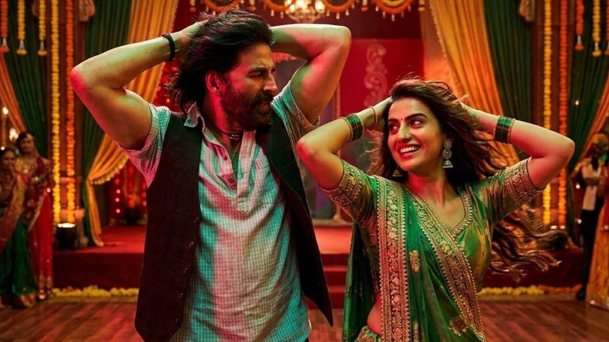 Akshay Kumar Dazzles as a Bhojpuri Item Boy in ‘Welcome to the Jungle’s Quirky New Track